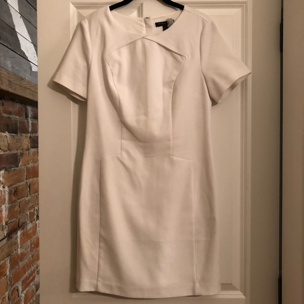 Banana Republic short sleeve white fitted dress